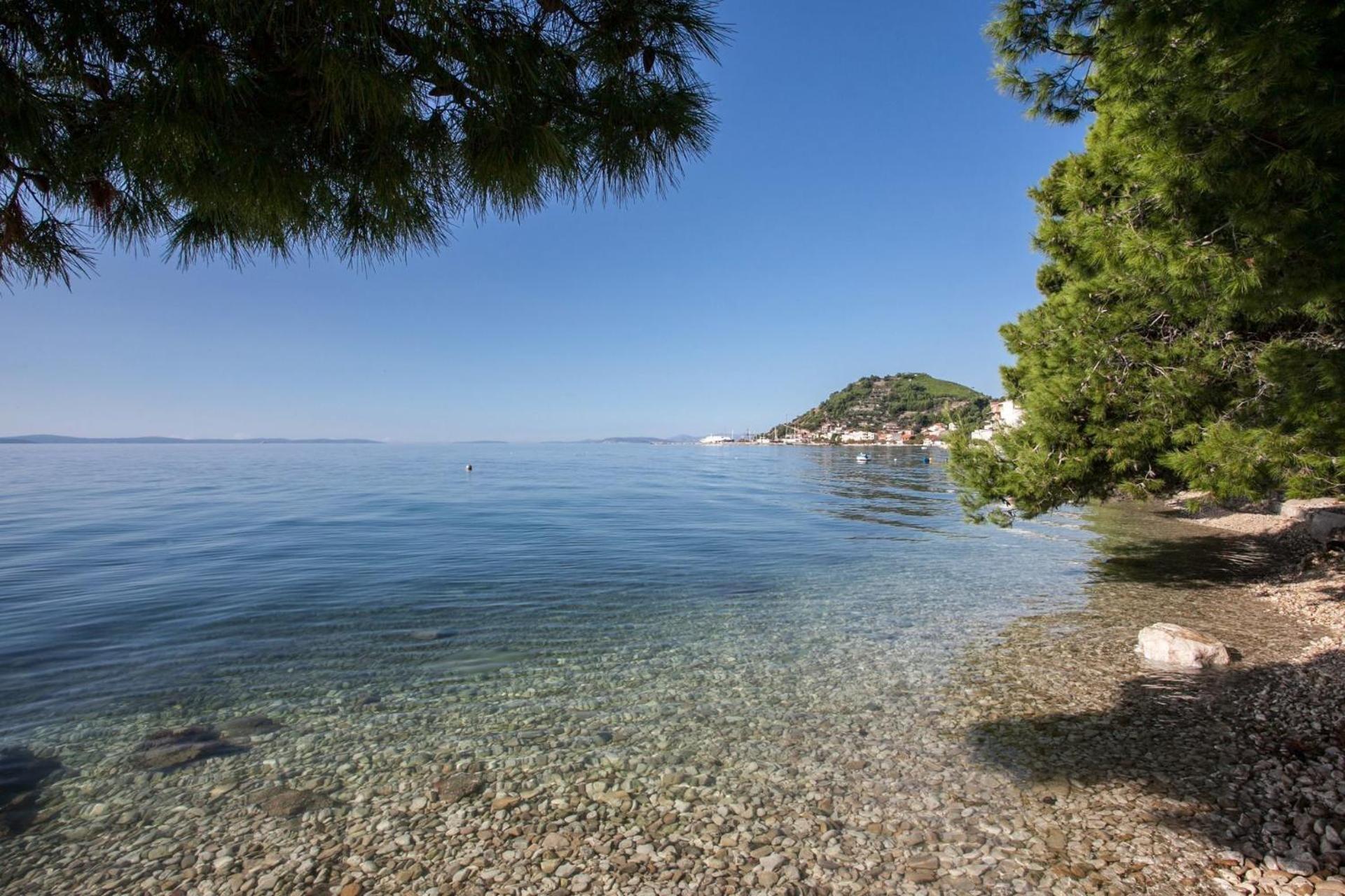 Apartments Verica - 15 M From Beach Krilo Bagian luar foto