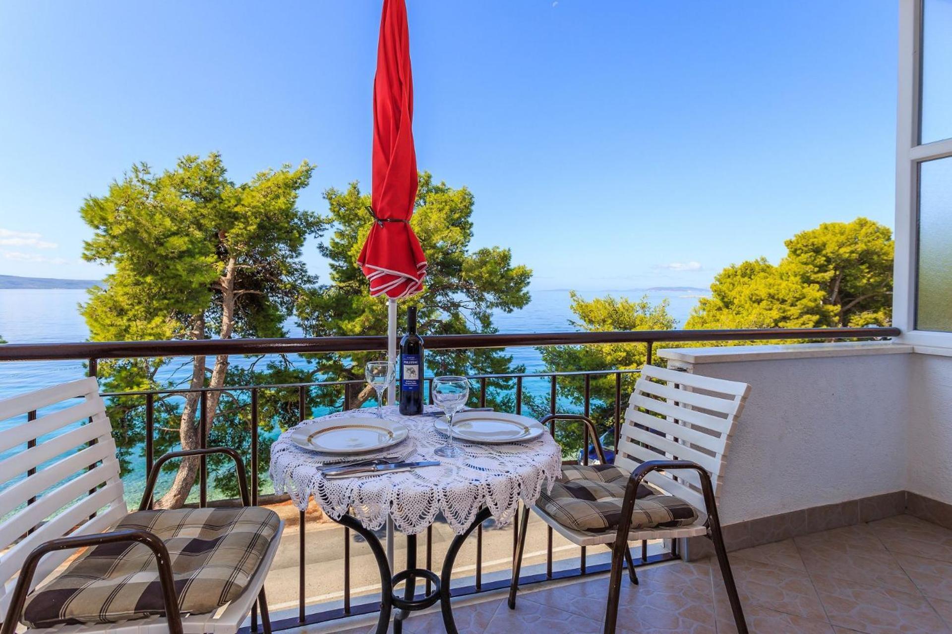 Apartments Verica - 15 M From Beach Krilo Bagian luar foto